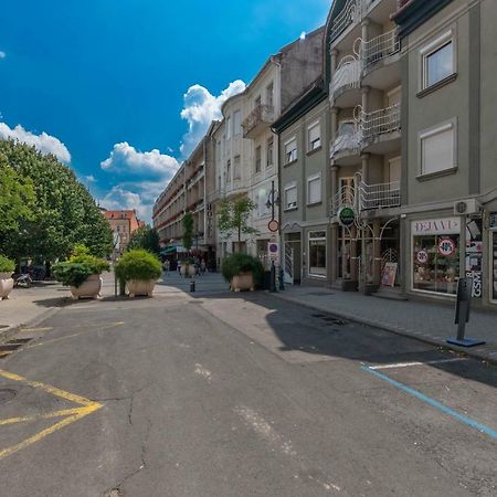 Foter Apartman Kaposvar Luaran gambar