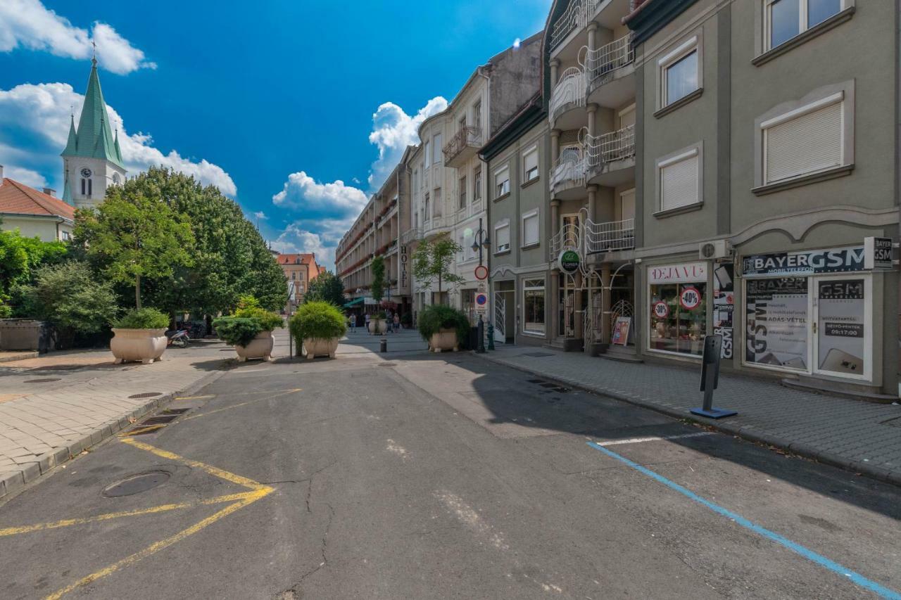 Foter Apartman Kaposvar Luaran gambar
